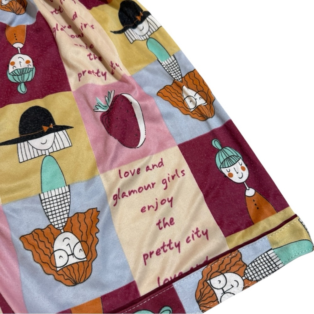 Vintage Women's Patchwork Whimsy Ladies Graphic Shorts - Picture 4 of 6